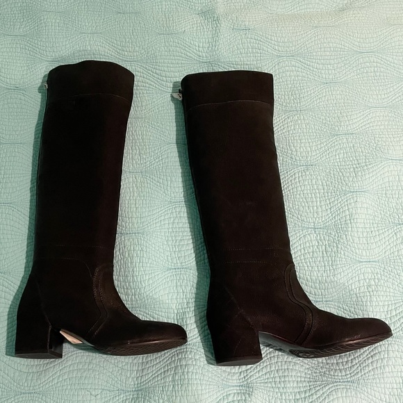 Chanel knee high boots NWT (no bag/box) - Picture 2 of 16